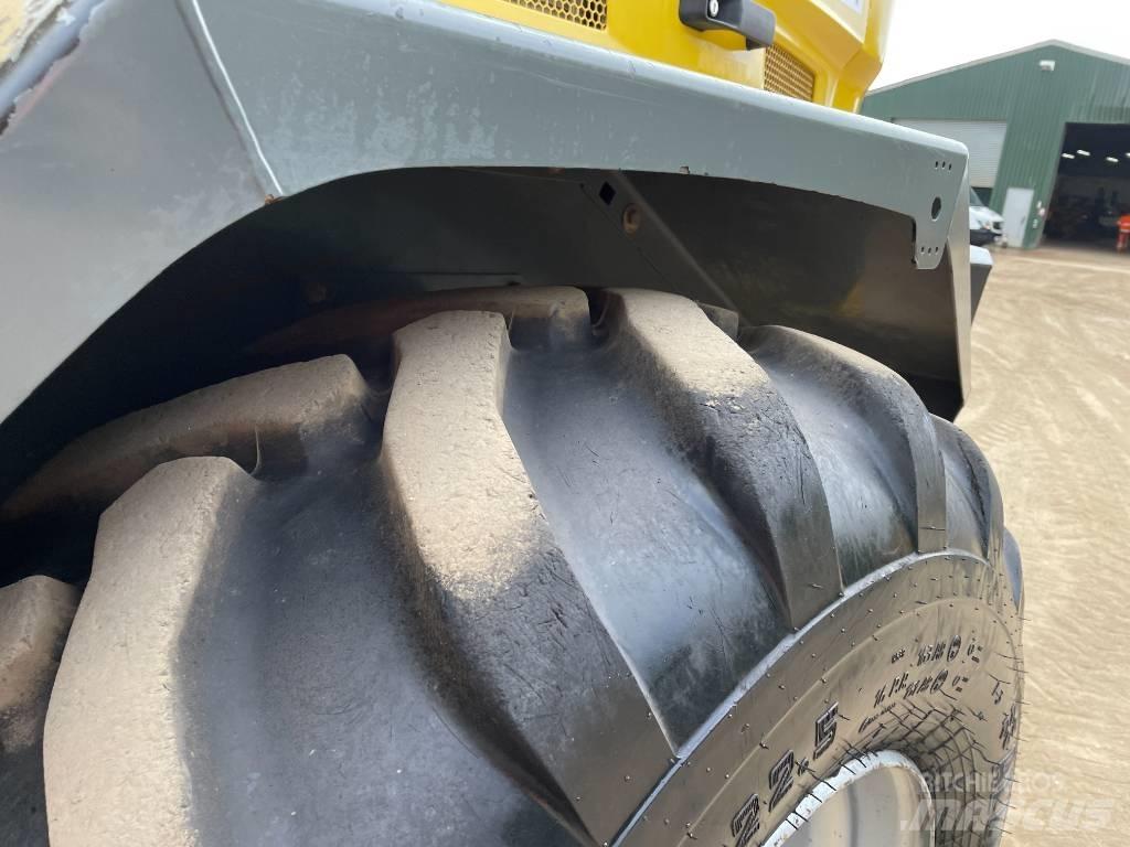 Wacker Neuson DV 90 Minidumpperit