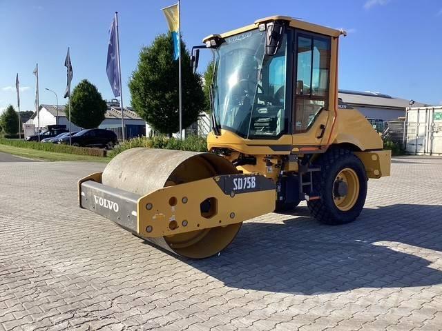 Volvo SD 75 B Yksivalssijyrät