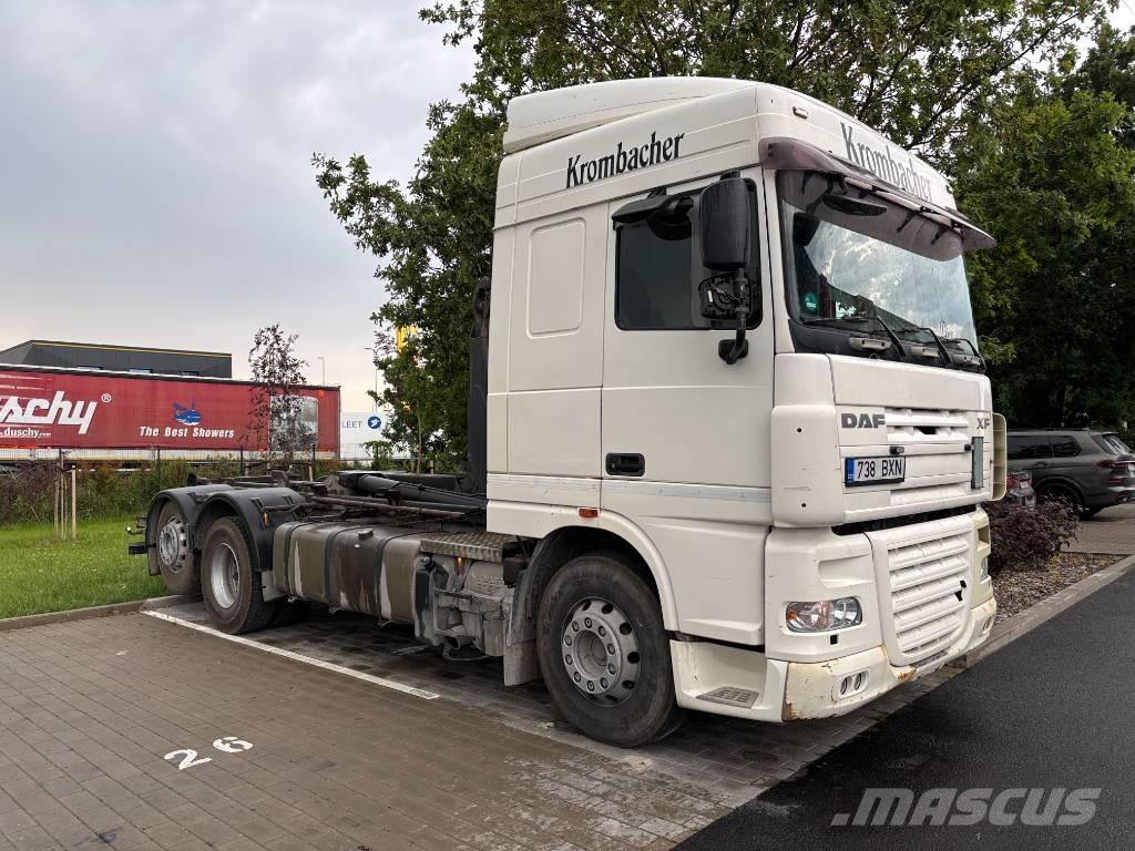 DAF XF 105 Koukkulava kuorma-autot