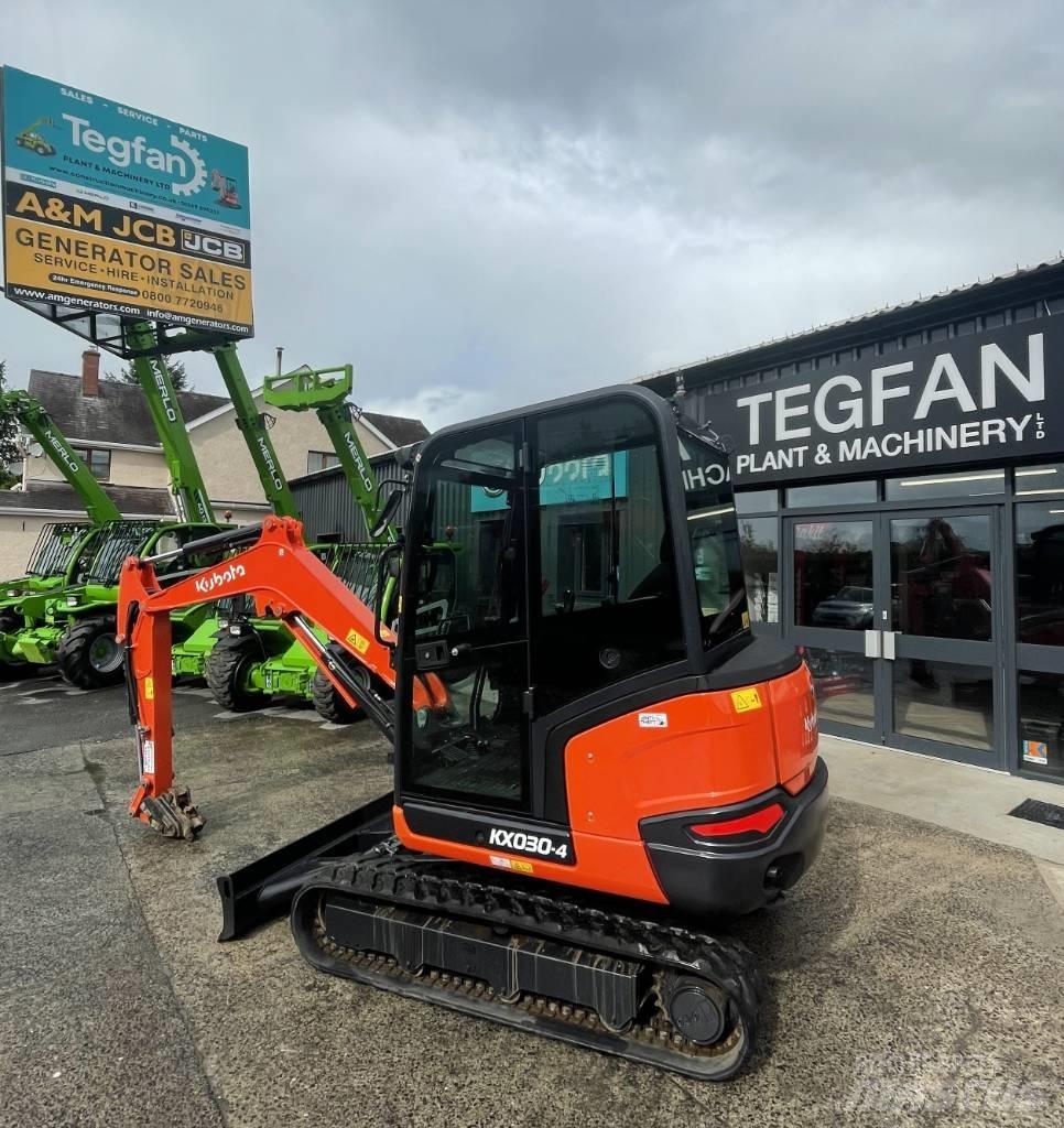 Kubota KX 030-4 Minikaivukoneet < 7t