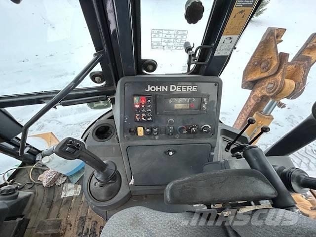 John Deere 710 K Kaivurikuormaajat