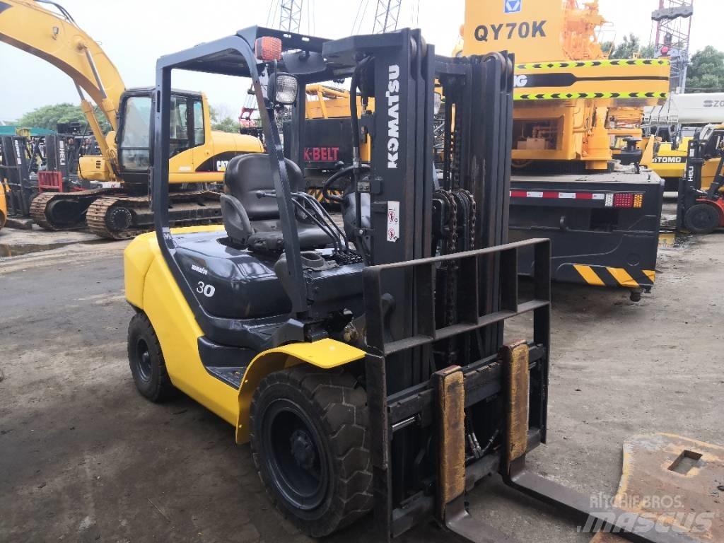 Komatsu 30 Dieseltrukit