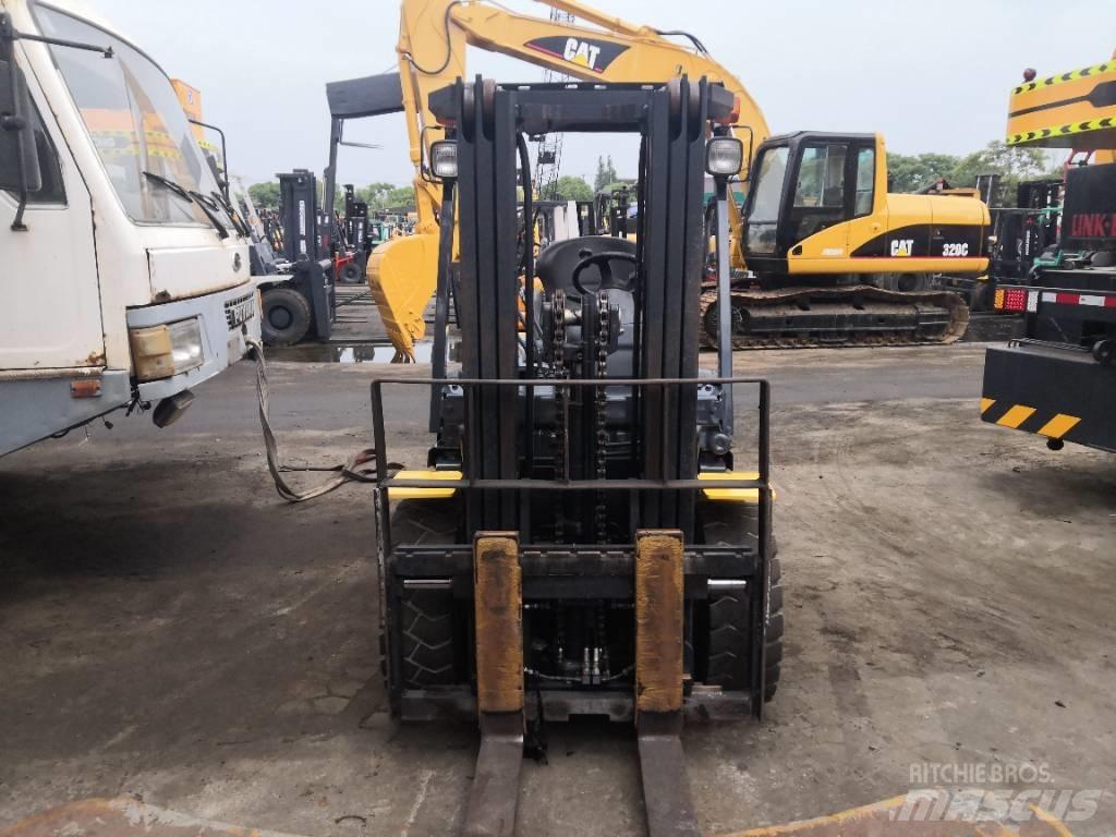 Komatsu 30 Dieseltrukit