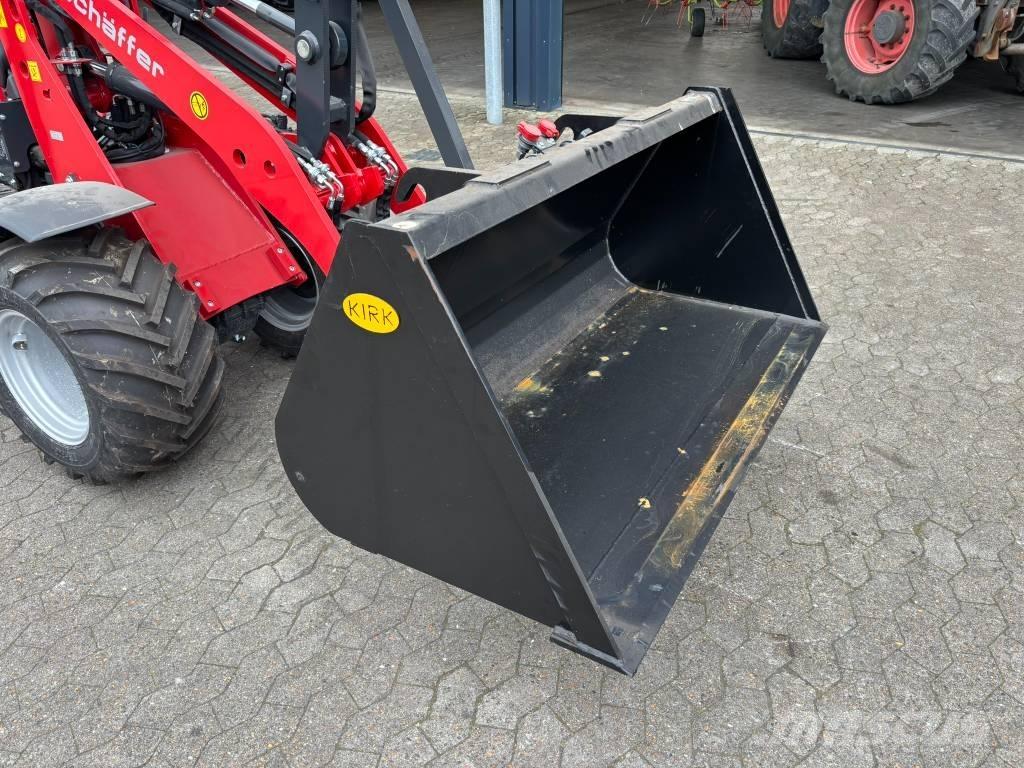 Schäffer 2630 Pienkuormaajat