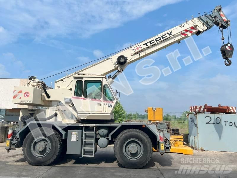 Terex A 300 RT-nosturit