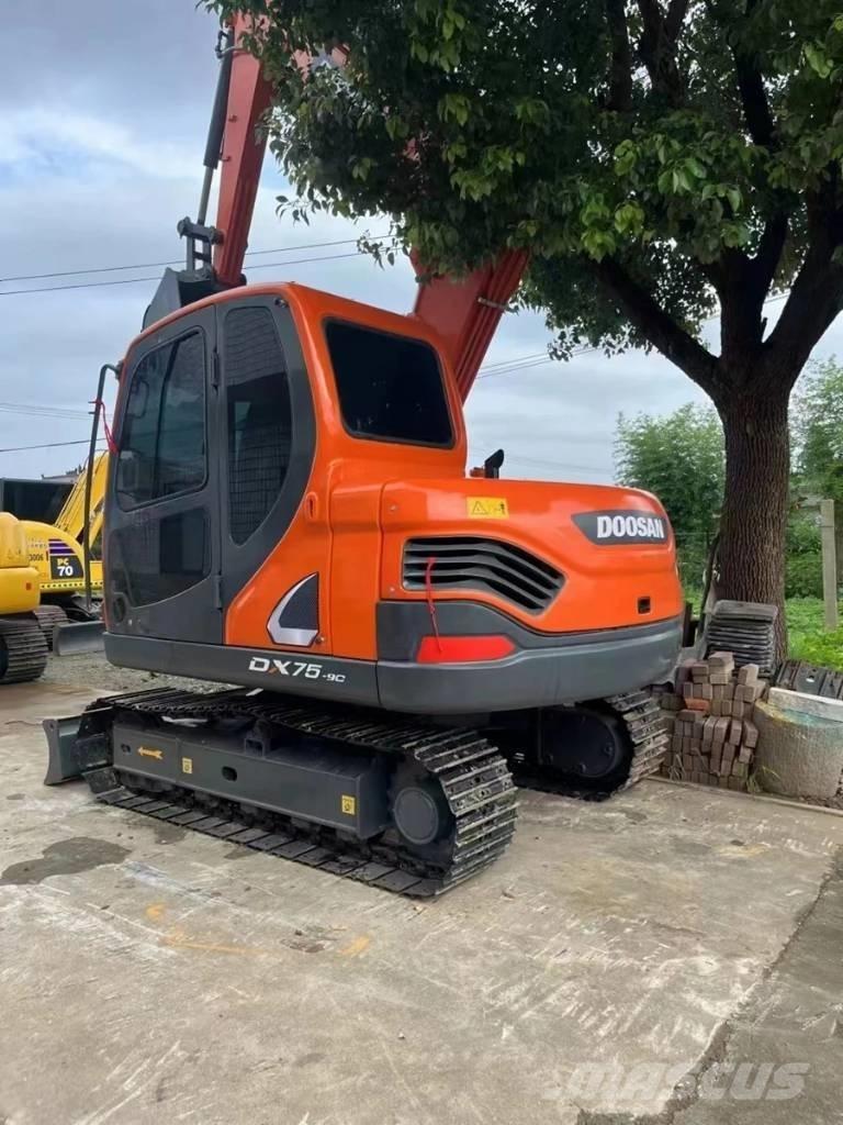 Doosan DX75-9C Midikaivukoneet 7t - 12t