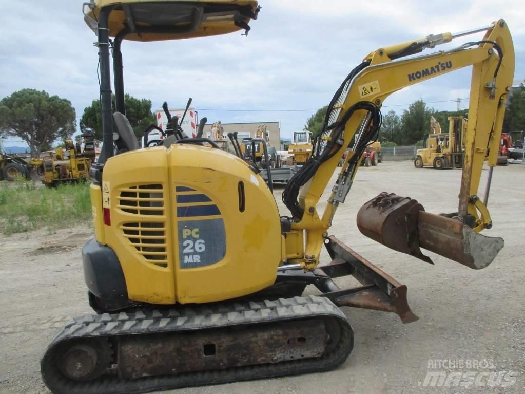 Komatsu PC 26 MR-3 Minikaivukoneet < 7t