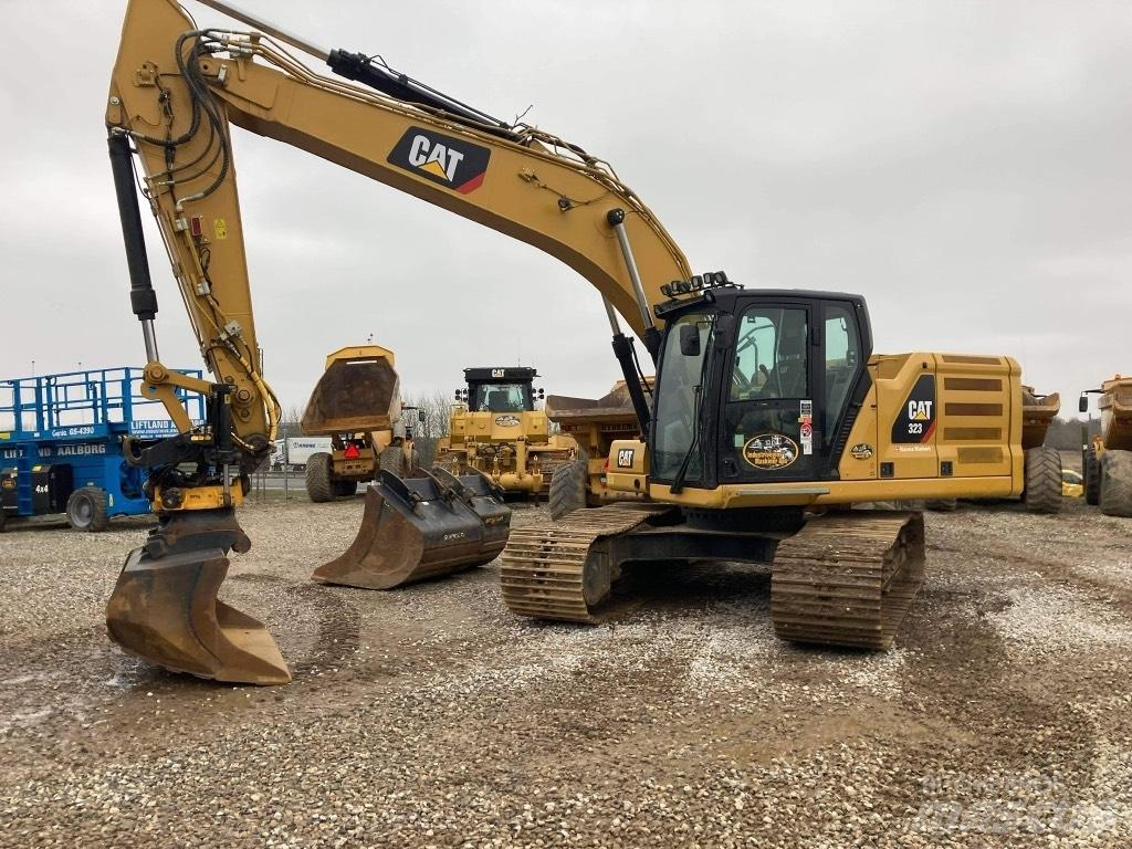 CAT 323 - nextgen Telakaivukoneet