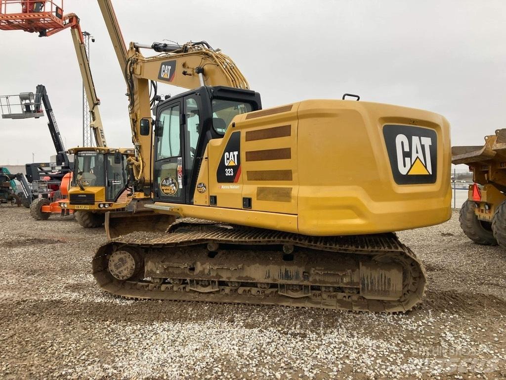 CAT 323 - nextgen Telakaivukoneet