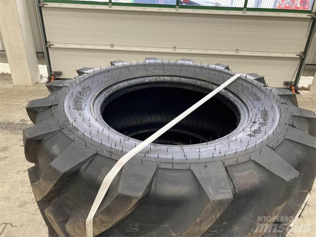 Mitas 405/70R20 Renkaat ja vanteet