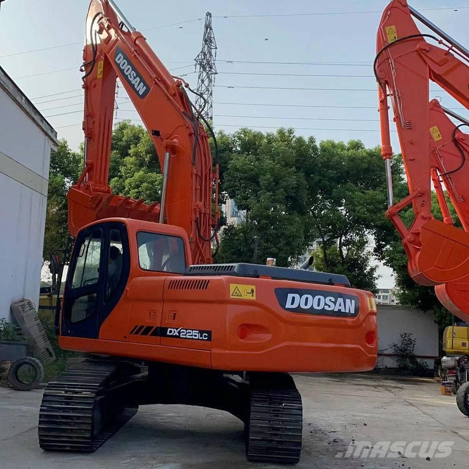 Doosan dx225 Telakaivukoneet