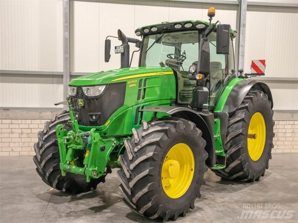 John Deere 6230R Traktorit