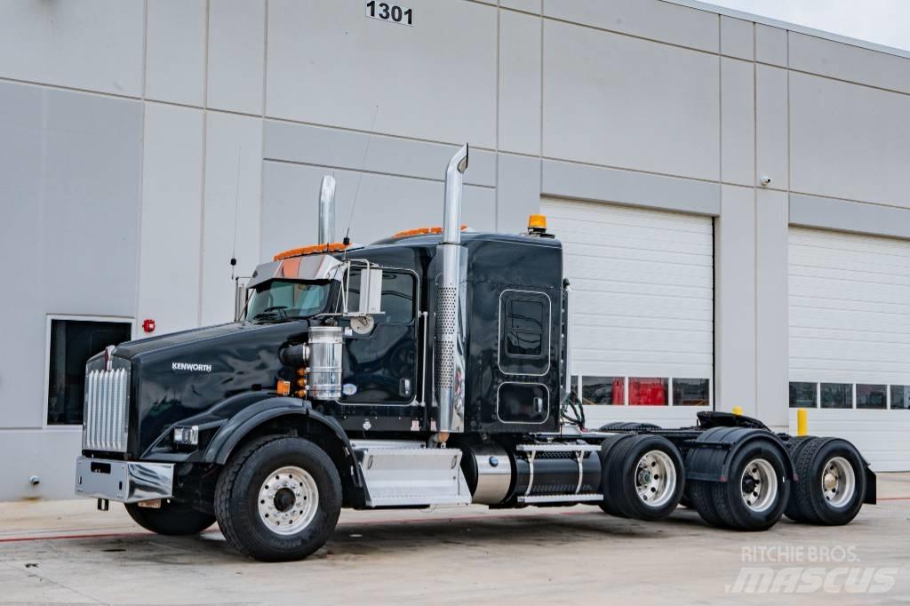 Kenworth T800 Vetopöytäautot