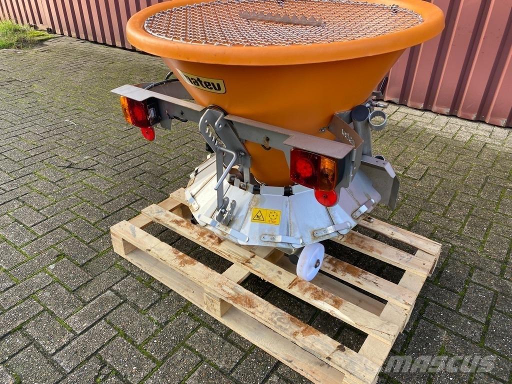 Matev SPR-H/M 125 Taajamatraktorien varusteet