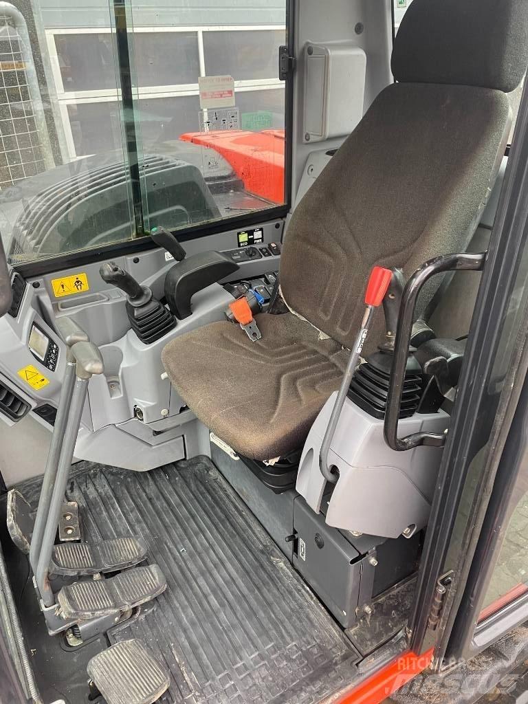 Kubota KX080-4a Midikaivukoneet 7t - 12t