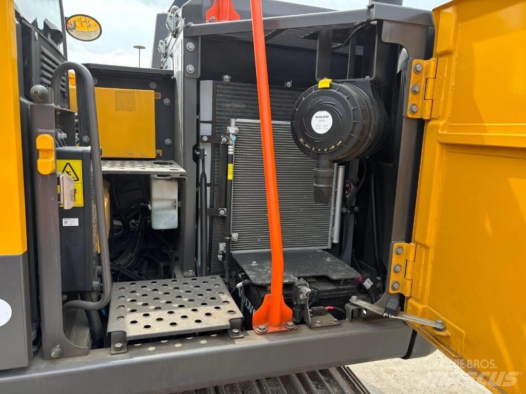 Volvo EC 140 E Telakaivukoneet