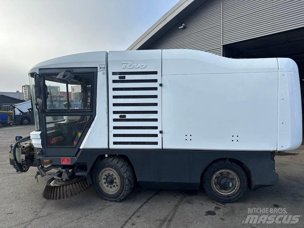 Ravo 530ST Lakaisukoneet
