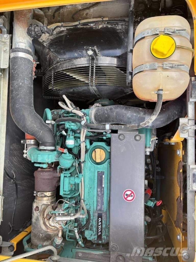 Volvo EW 140 D Pyöräkaivukoneet
