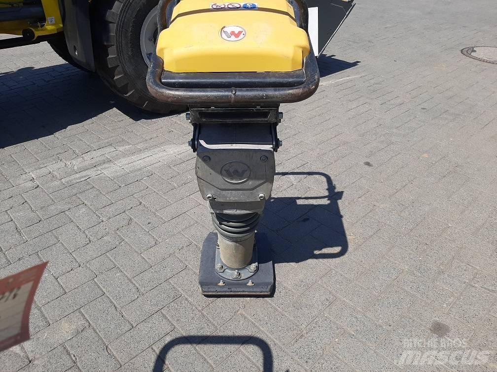Wacker Neuson AS60e Täryvasarat