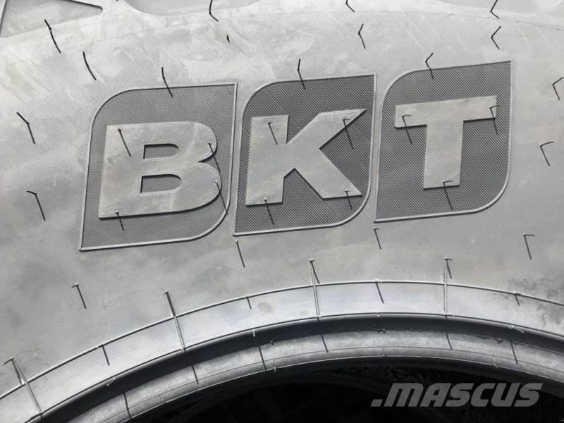 BKT 710/70R38 Renkaat ja vanteet