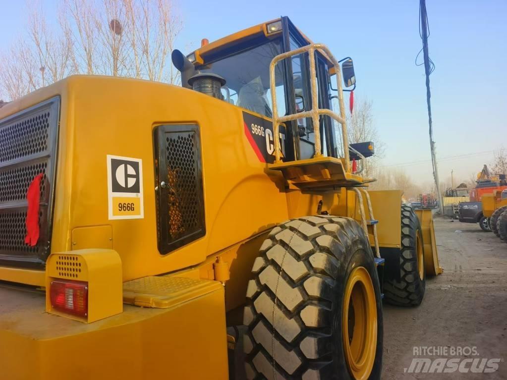 CAT 966G Pyöräkuormaajat