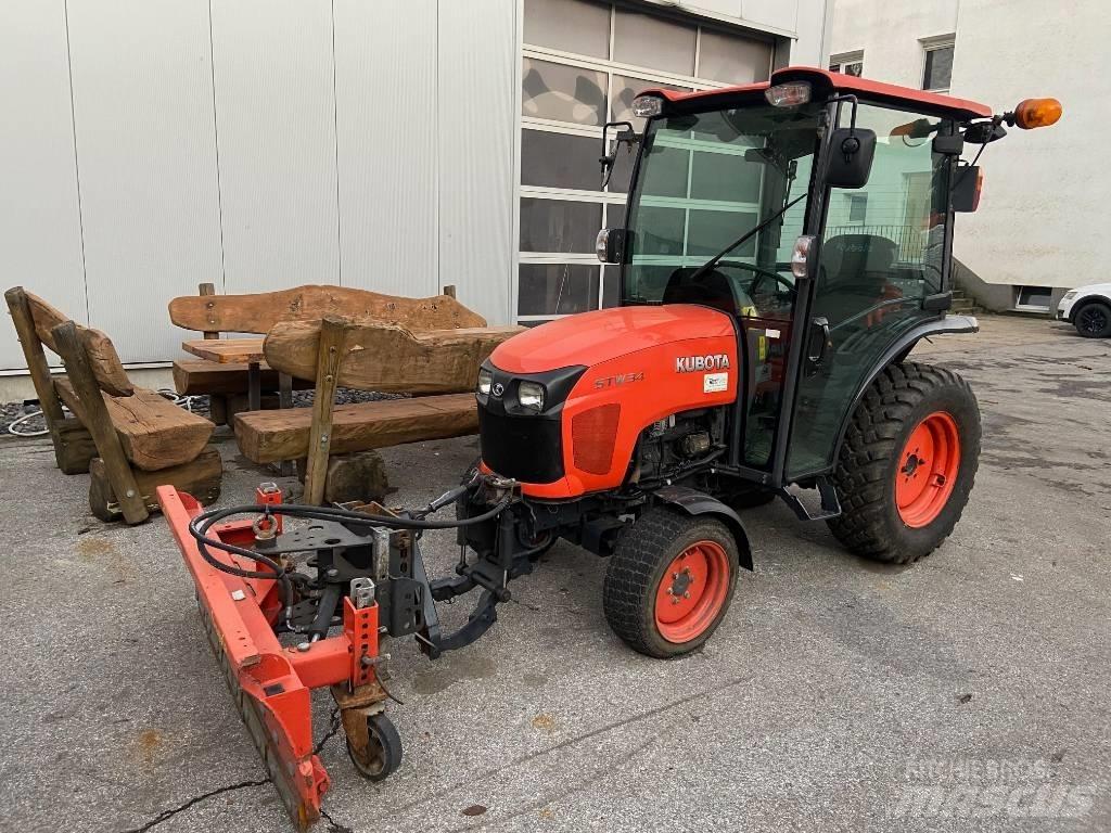 Kubota STW 34 Taajamatraktorit
