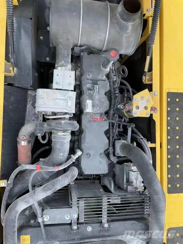 Komatsu PC220-8 Telakaivukoneet