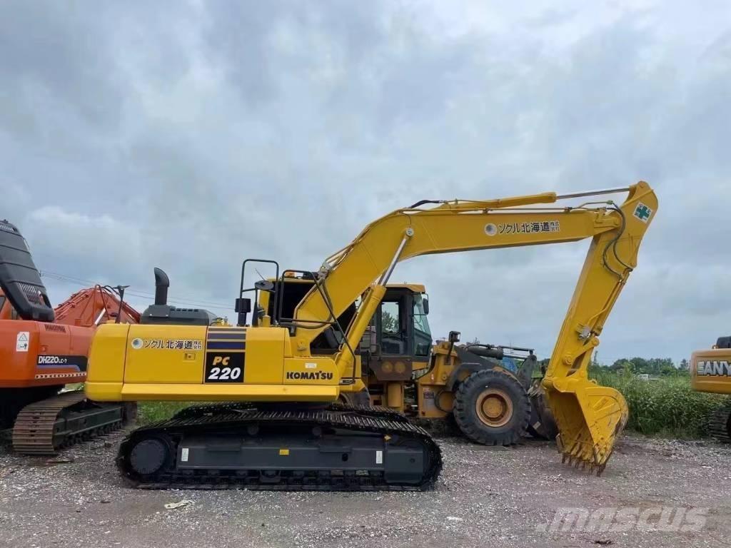 Komatsu PC220-8 Telakaivukoneet