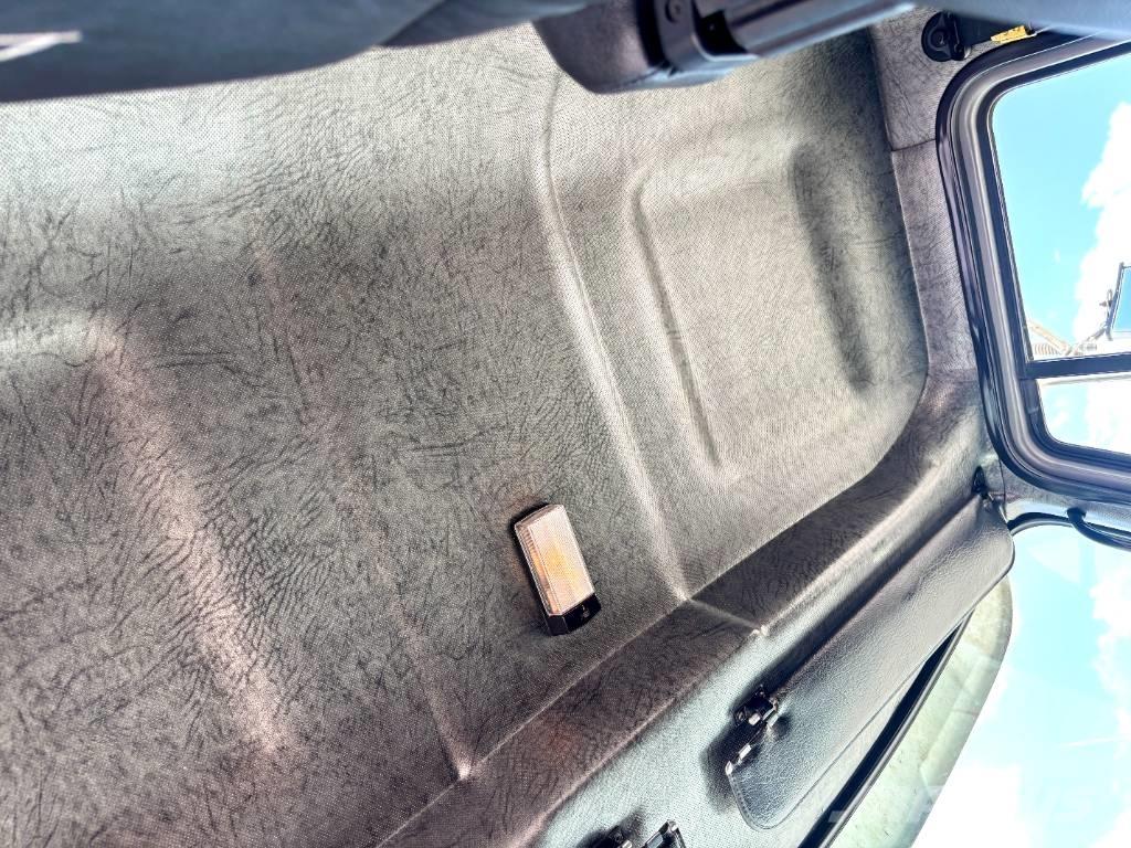 Mack CH 613 Hinausautot