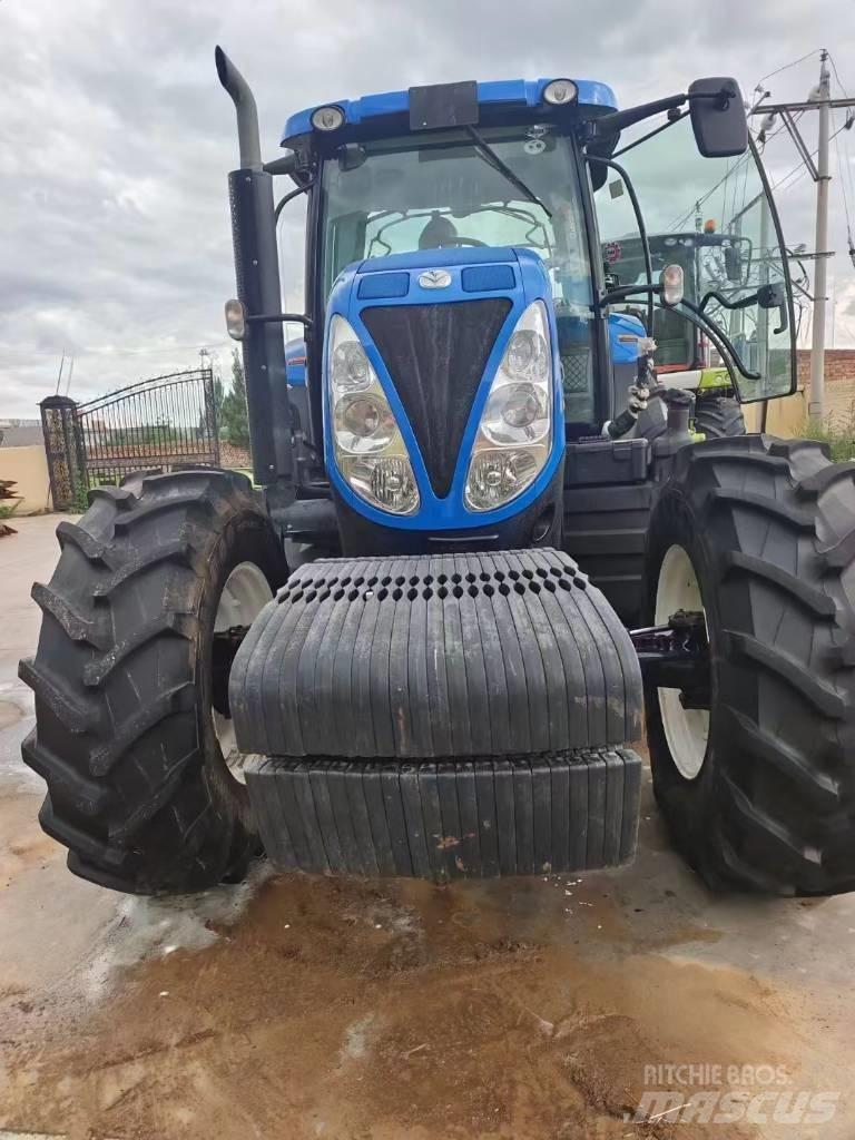 New Holland T1654 Traktorit