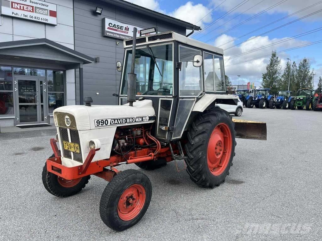 David Brown 990 Traktorit