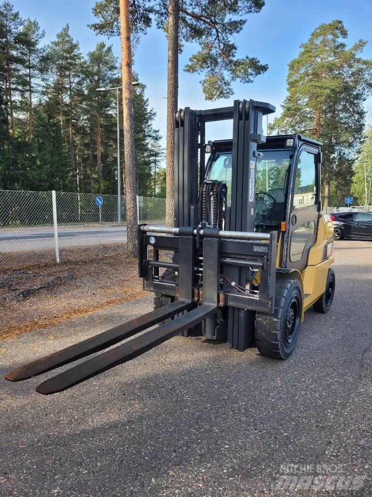 CAT DP45NB Dieseltrukit