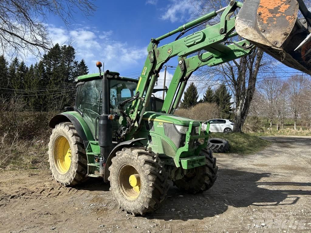 John Deere 6R 120 Traktorit