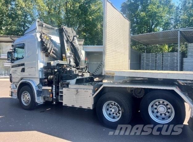 Scania R114 GB Vetopöytäautot