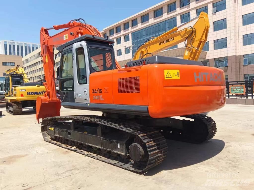 Hitachi ZX 240 Telakaivukoneet