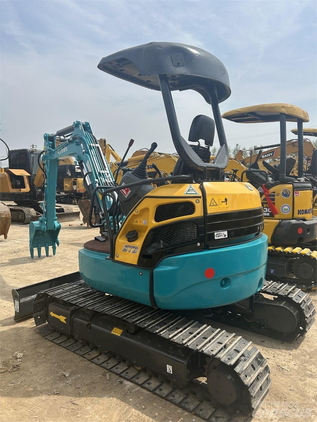 Kubota U 30 Minikaivukoneet < 7t