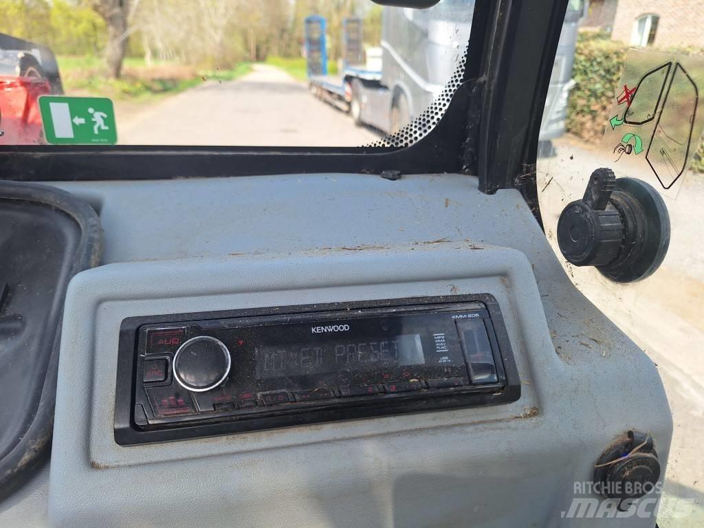 CASE Farmlift  526 Kurottajat