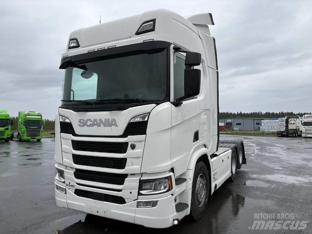 Scania R 540 Vetopöytäautot