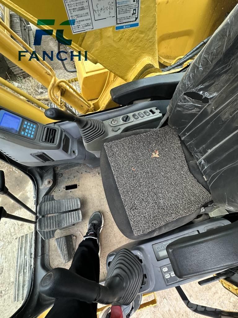 Komatsu PC 220 Telakaivukoneet