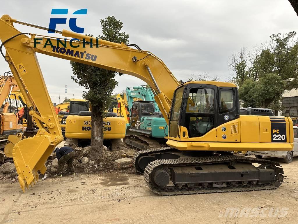 Komatsu PC 220 Telakaivukoneet