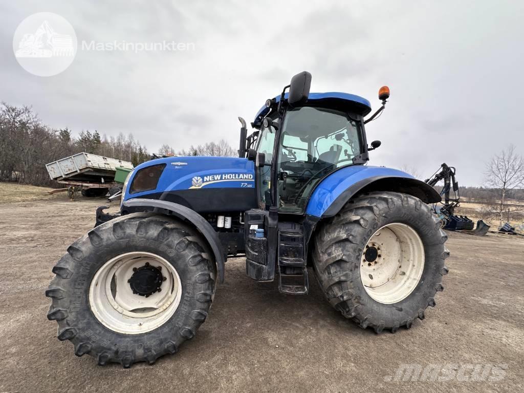New Holland T 7.185 Traktorit