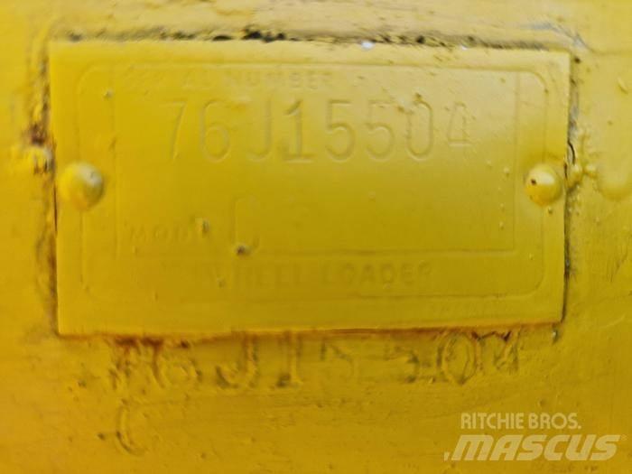 CAT 966C Pyöräkuormaajat