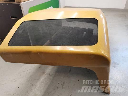 CAT TH 407 mask Ohjaamo ja sisusta