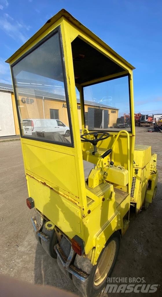 Bomag BW 100 AC Yhdistelmäjyrät