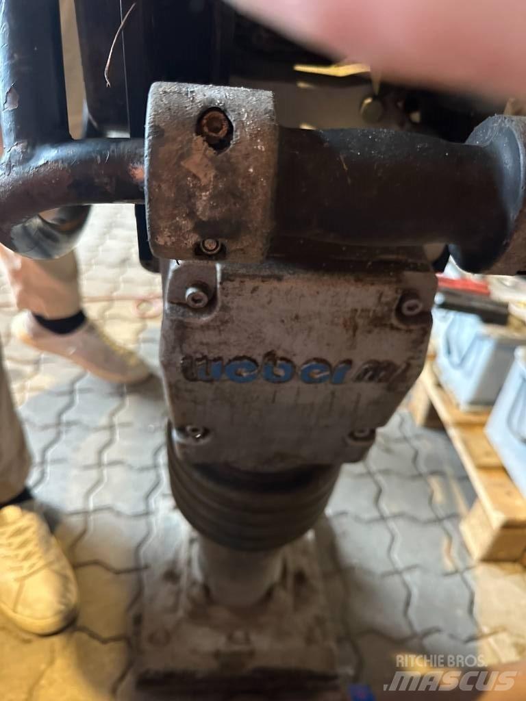Weber Jordloppe Täryvasarat