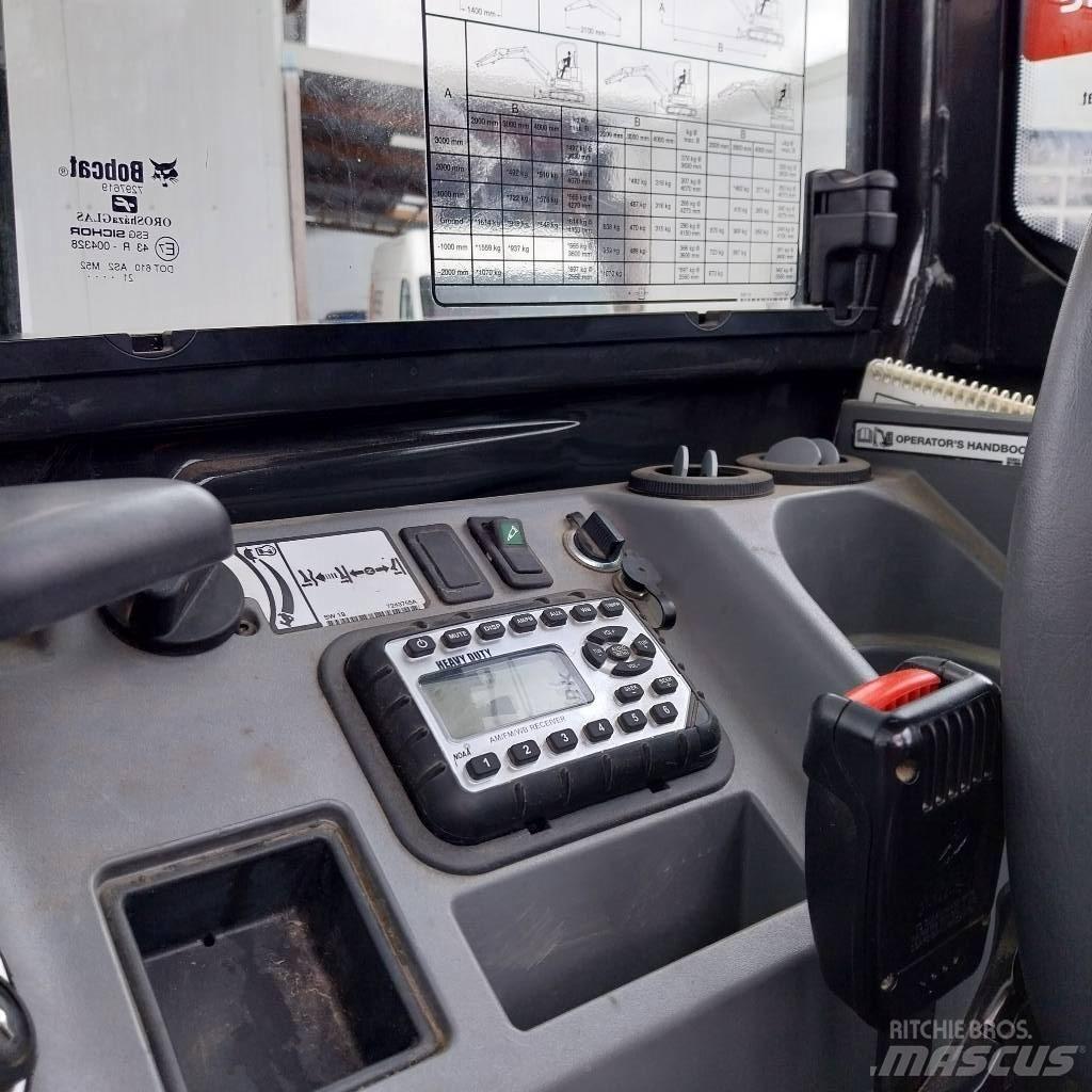 Bobcat E27z Kabine Minikaivukoneet < 7t