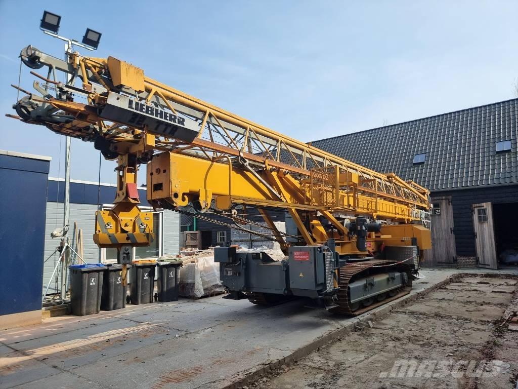 Liebherr 32 TTR Tela-alustaiset nosturit