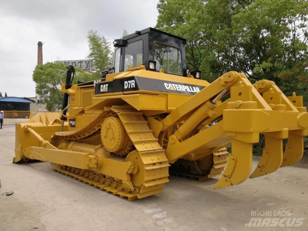 CAT D 7 R Telaketjupuskutraktorit
