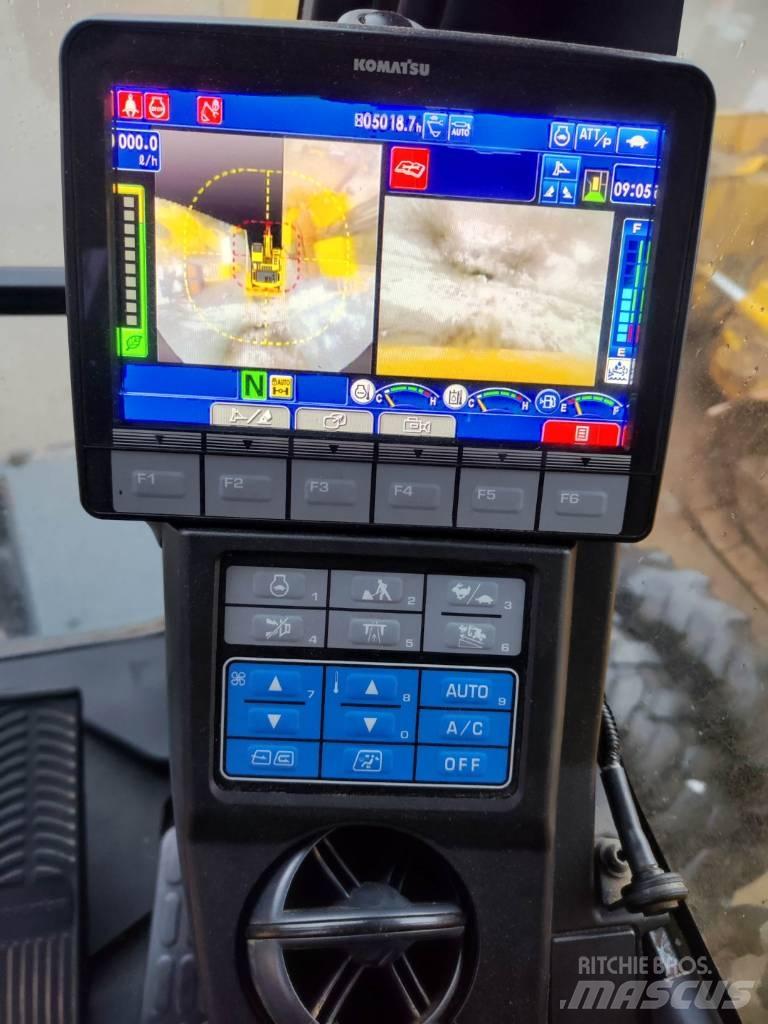 Komatsu PW180-11 Pyöräkaivukoneet