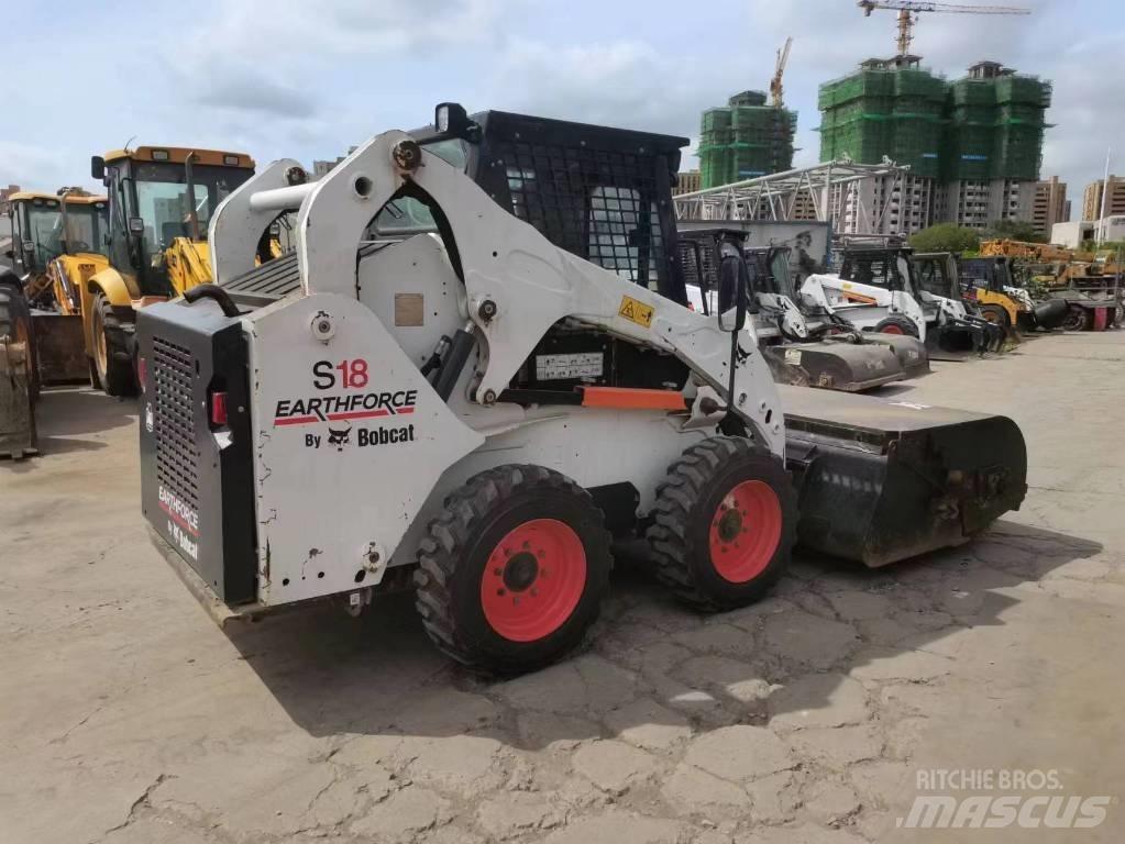 Bobcat S 16 Liukuohjatut kuormaajat